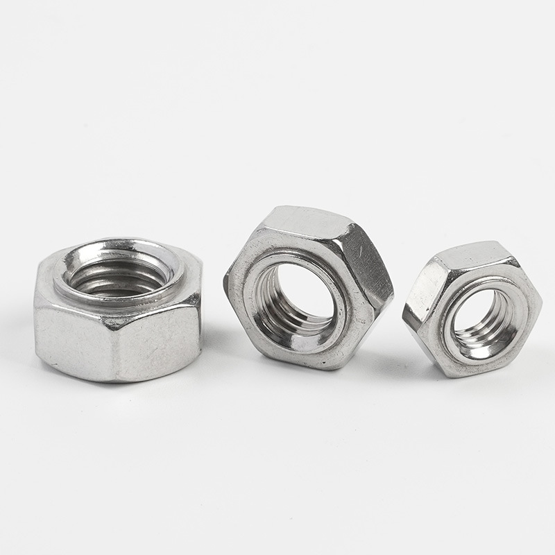 Porcas de solda de projeção hexagonal